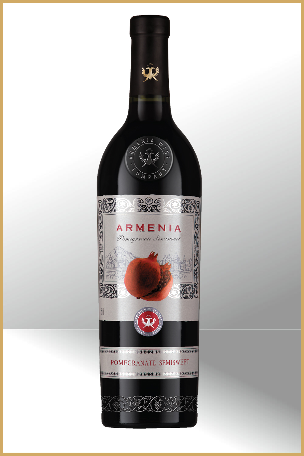 Гранатовое вино ереван. Гранатовое вино Армения красное и белое. Вино Armenia Wine, Pomegranate, 0.75 л. Вино Гранатовое Армения Помегранате. Гранатовое вино Pomegranate Wine Armenia (Semi-Sweet).